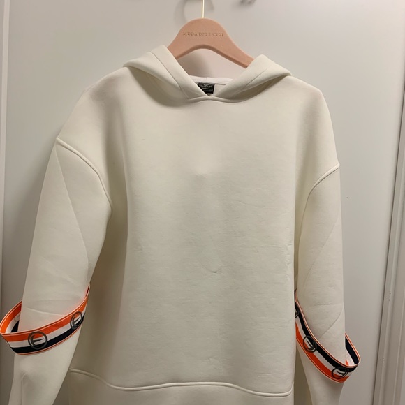 Tully Lou Nikko Hoodie - Picture 3 of 6